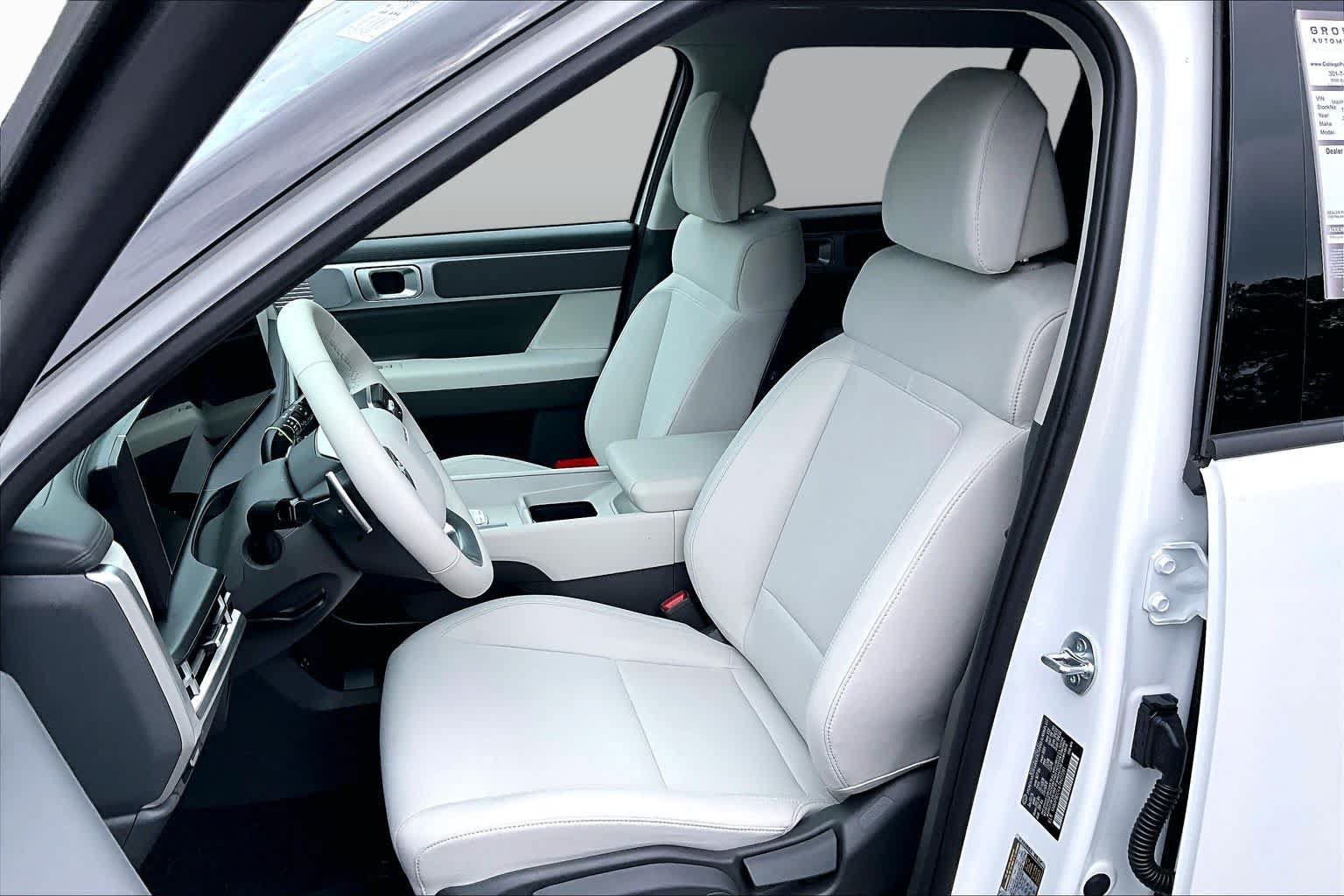 New 2026 Hyundai Santa Fe SE AWD/4WD image 15