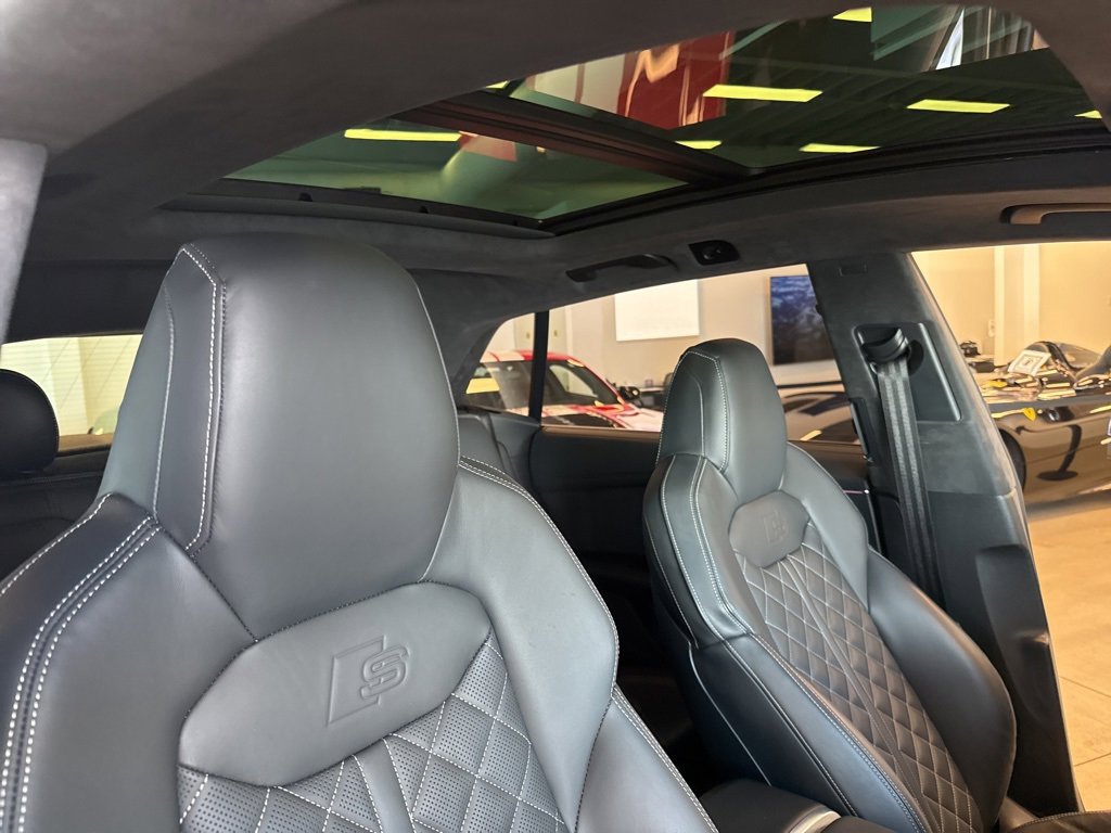 Used 2024 Audi SQ8 Prestige w/ Prestige Package image 38