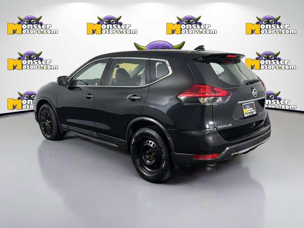 Used 2017 Nissan Rogue S FWD image 7