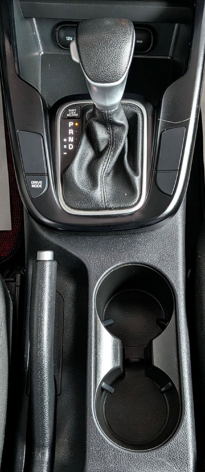 Used 2023 Kia Soul LX w/ LX Technology Package FWD image 17