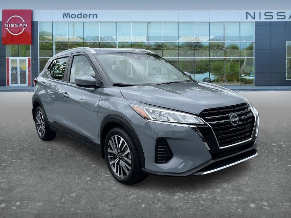 Certified 2024 Nissan Kicks SV FWD image 3