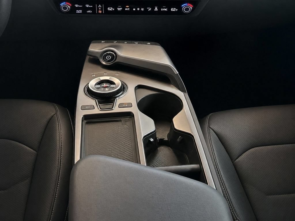 Certified 2023 Kia EV6 Wind w/ Wind Technology Package AWD/4WD image 29