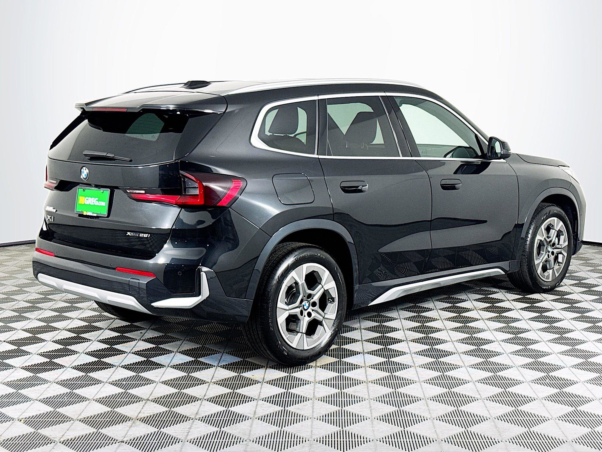 Used 2026 BMW X1 xDrive28i image 10