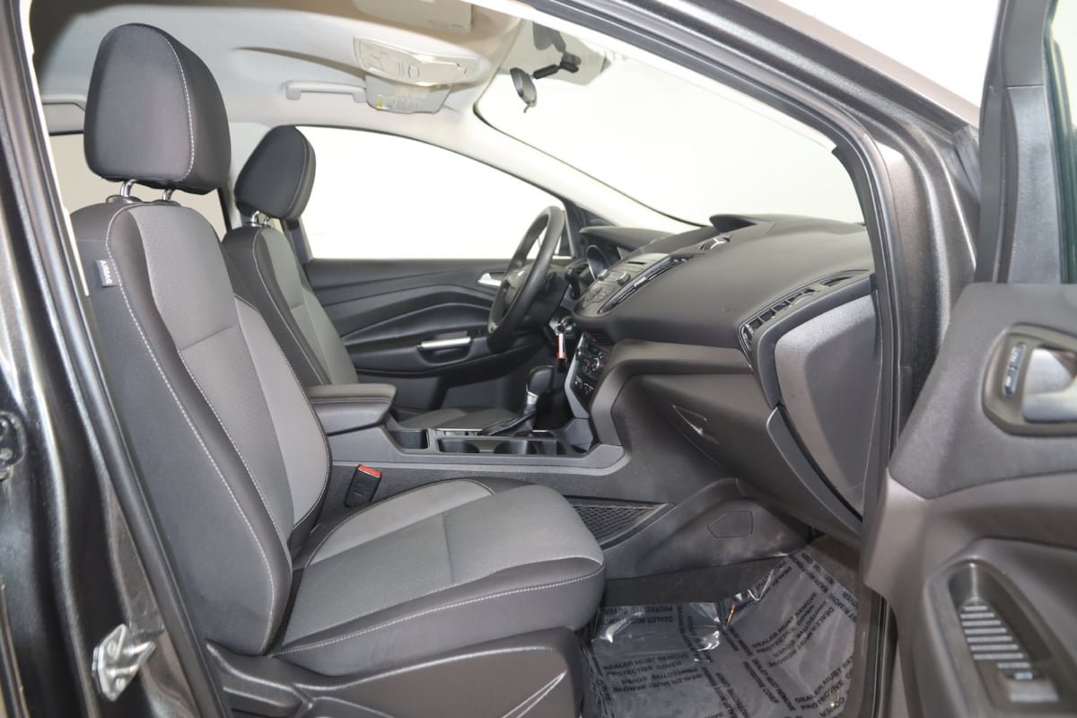 Used 2017 Ford Escape SE AWD/4WD image 10
