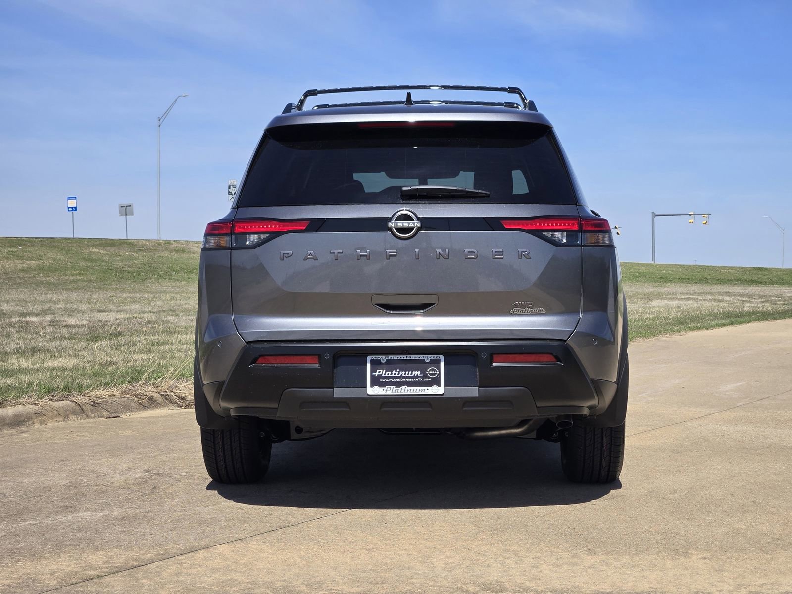 New 2026 Nissan Pathfinder SV image 8