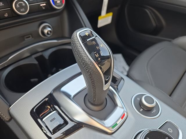 New 2026 Alfa Romeo Stelvio Sprint AWD/4WD image 11