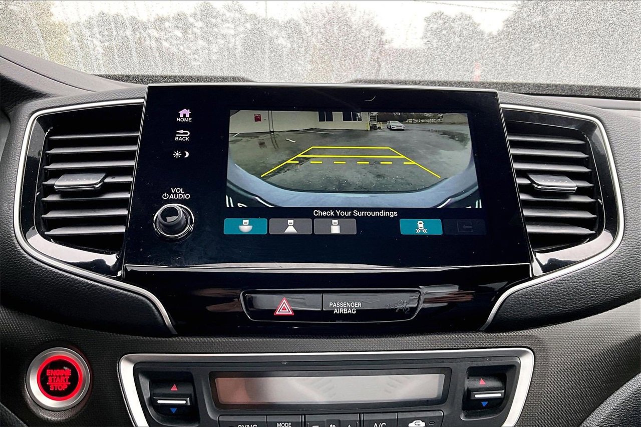 Used 2022 Honda Passport TrailSport image 13