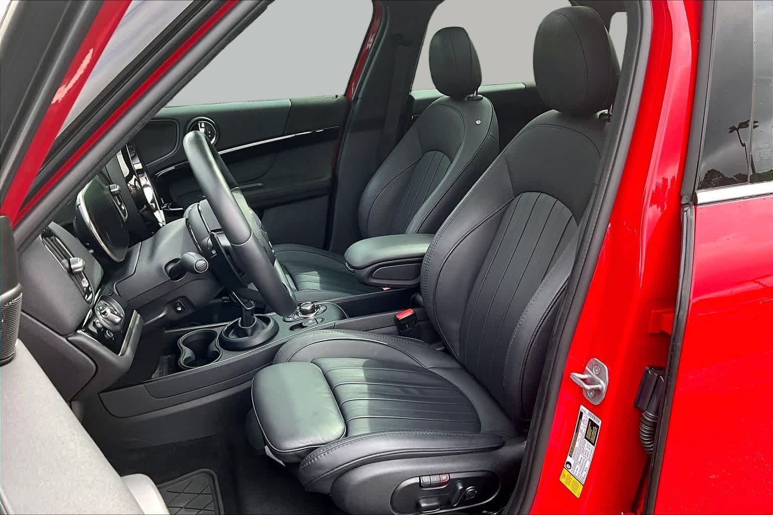 Used 2022 MINI Cooper Countryman S FWD image 8