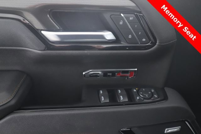 Used 2025 GMC Sierra 1500 AT4 w/ Technology Package AWD/4WD image 20