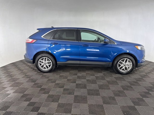 Used 2024 Ford Edge SEL image 4