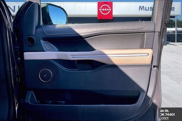 Used 2024 Ford Expedition Max Limited image 25