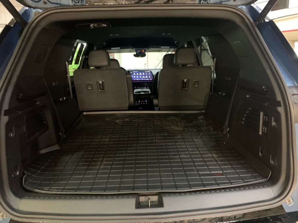 Used 2026 Chevrolet Traverse RS w/ LPO, Floor Liner Package AWD/4WD image 18