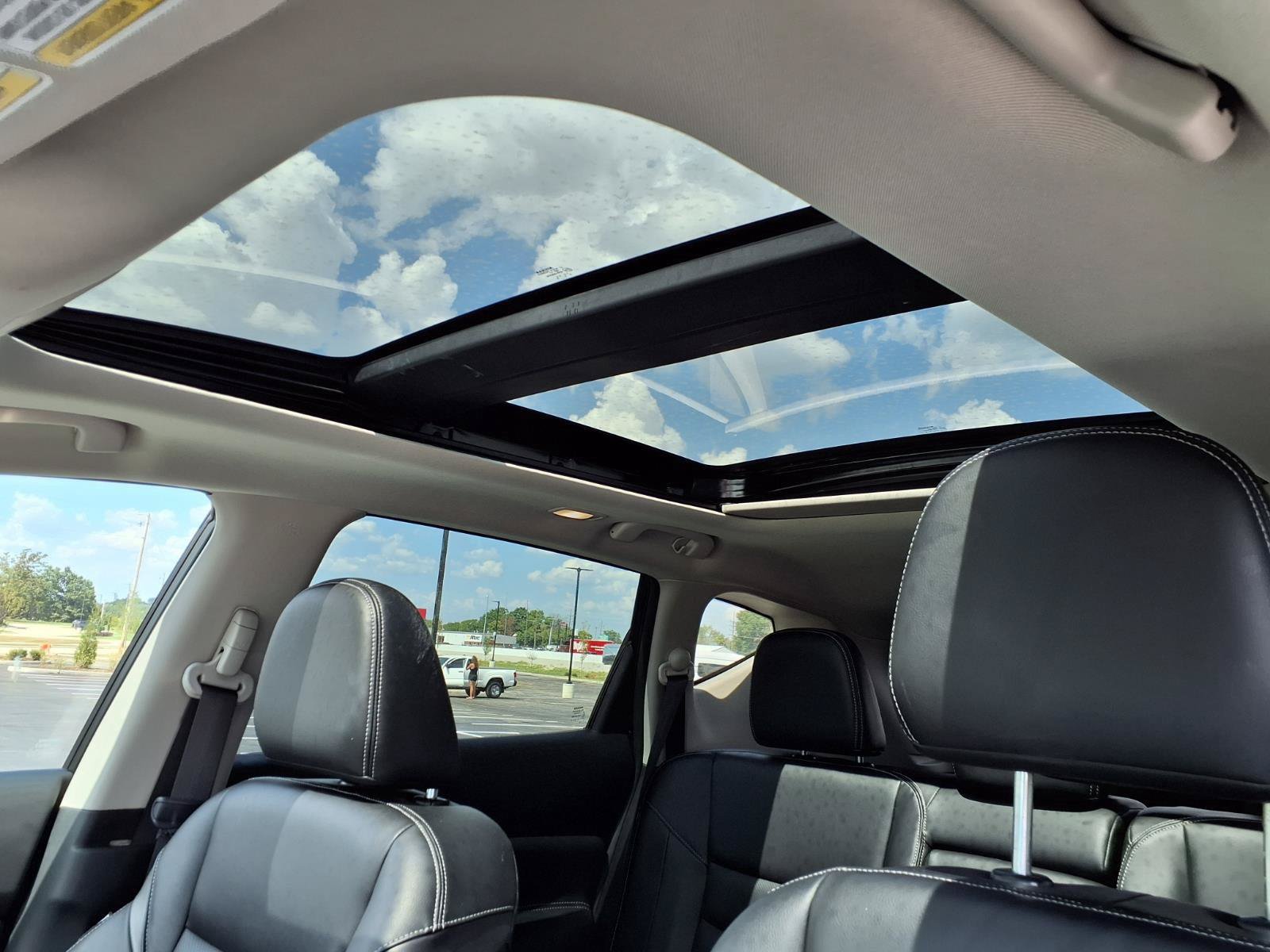 Used 2022 Nissan Murano SL w/ SL Moonroof Package AWD/4WD image 24