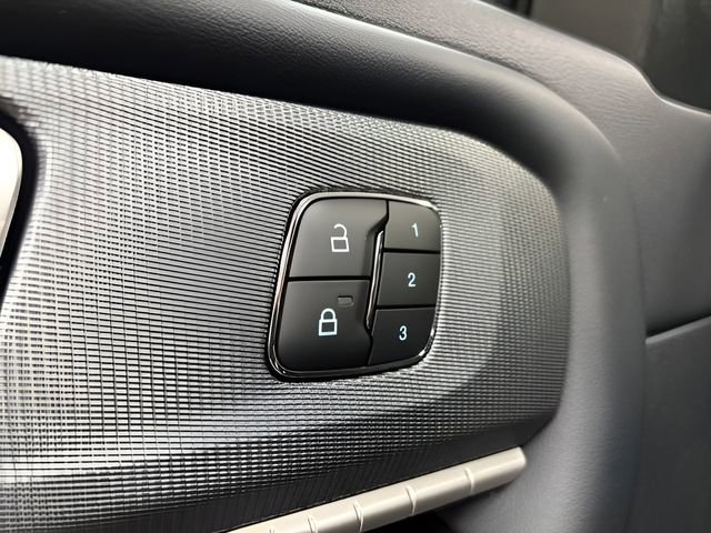 New 2026 Ford Explorer ST w/ Sun And Sound Package image 40