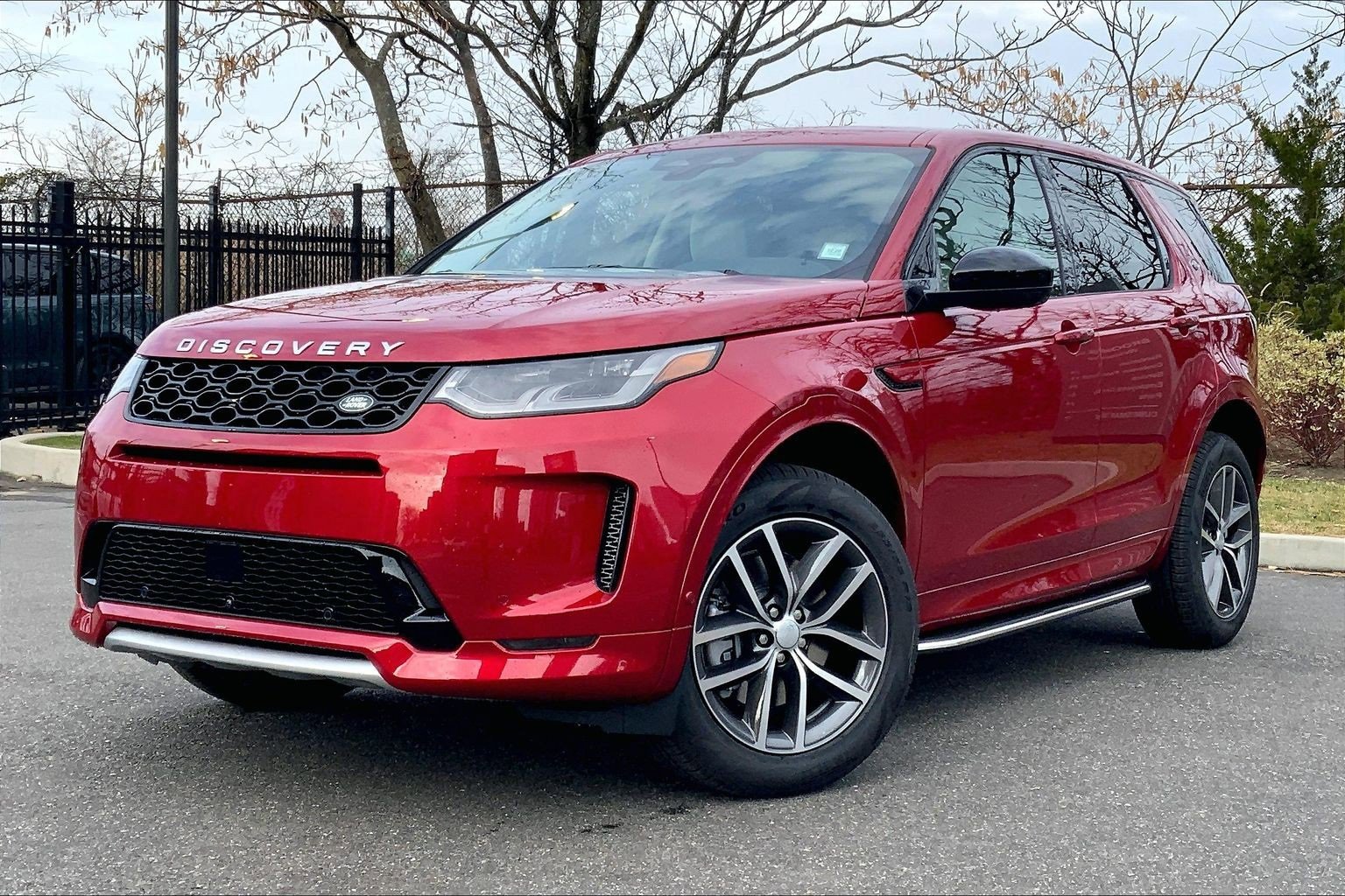 New 2025 Land Rover Discovery Sport S image 1