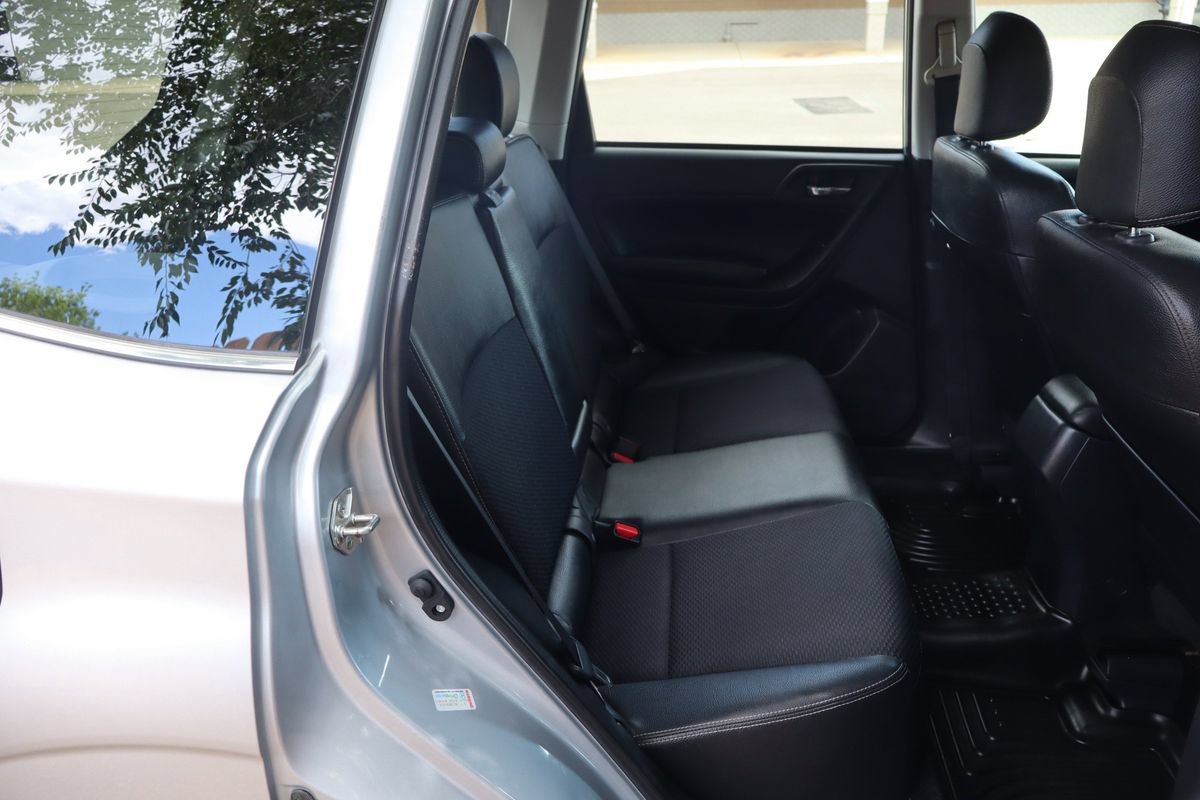 Used 2015 Subaru Forester 2.0XT Premium AWD/4WD image 21