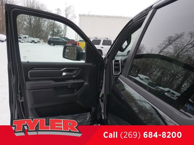 New 2026 RAM 1500 Big Horn w/ Night Edition AWD/4WD image 21