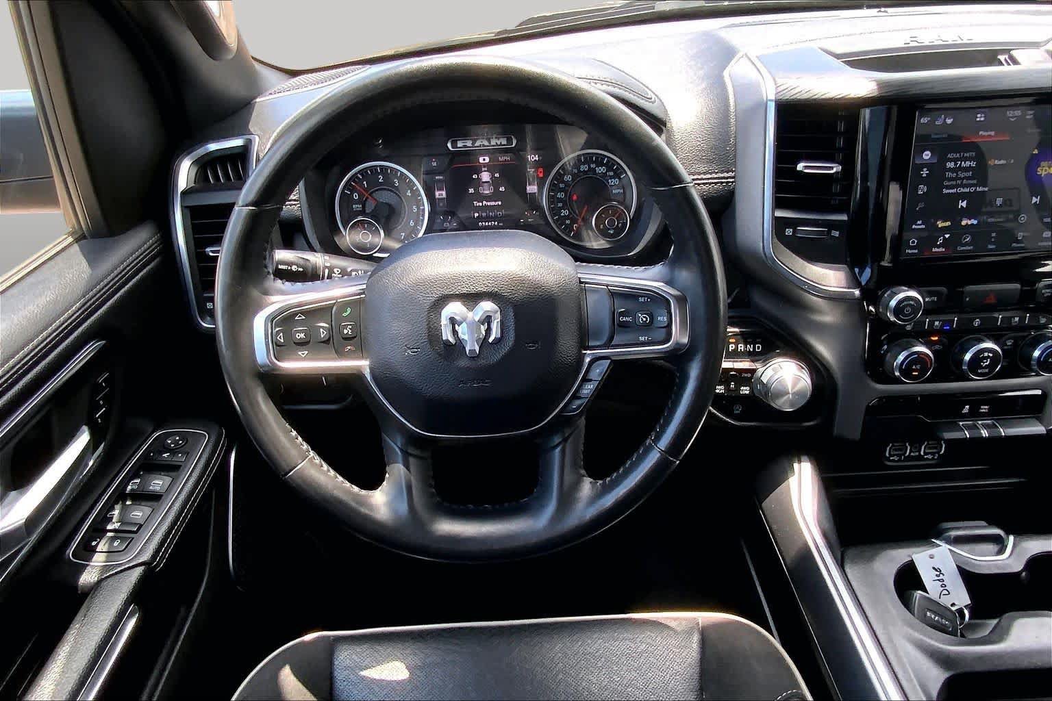 Used 2024 RAM 1500 Laramie AWD/4WD image 6