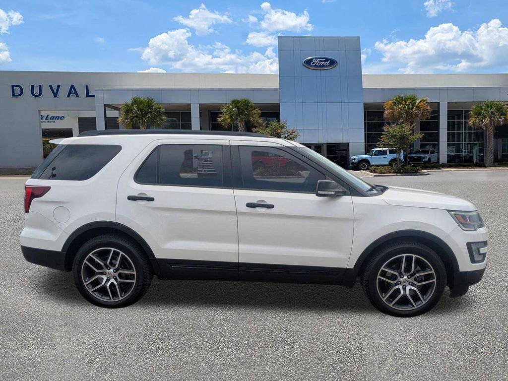 Used 2017 Ford Explorer Sport w/ Equipment Group 401A image 3