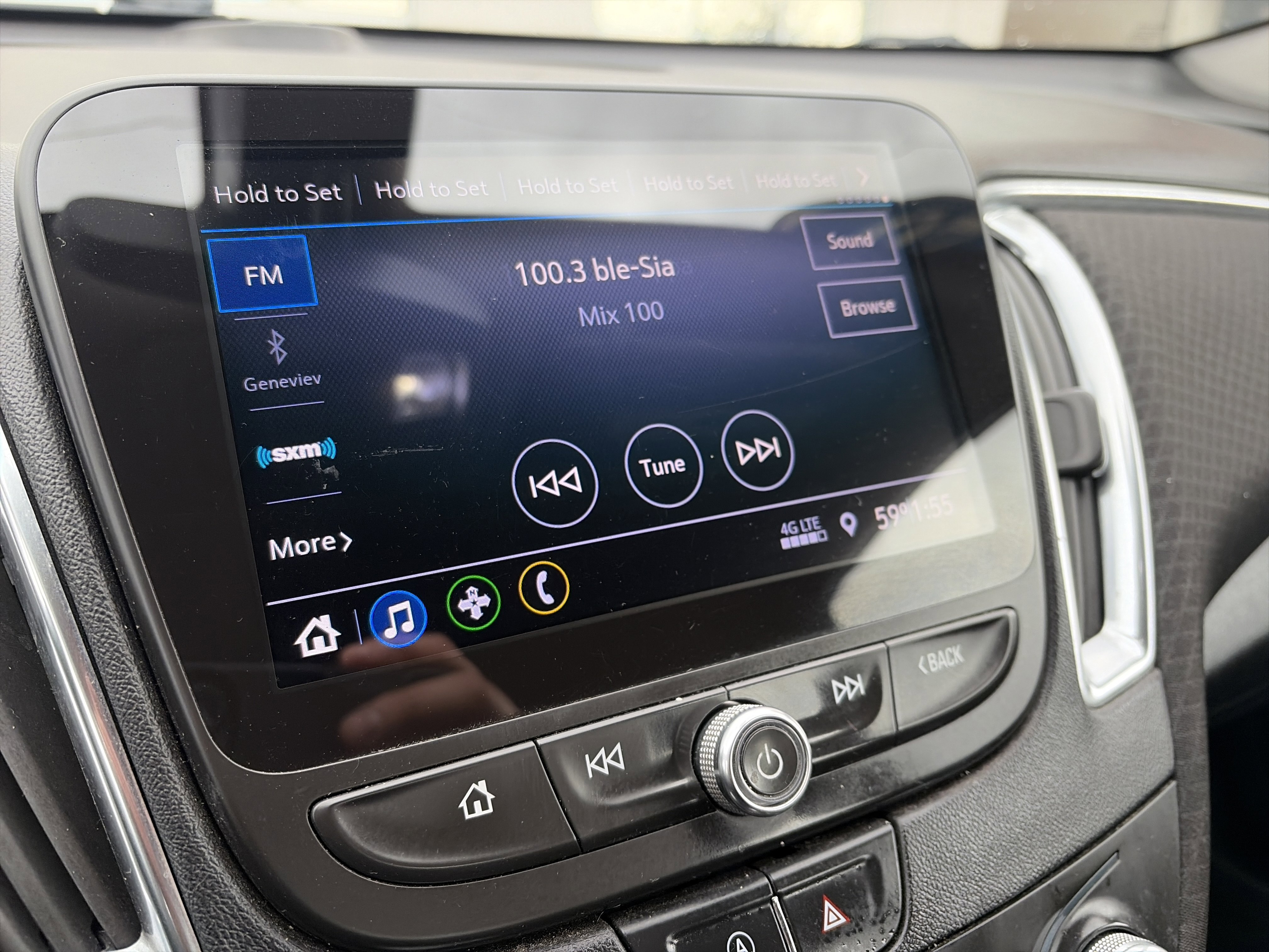 Used 2020 Chevrolet Malibu LT FWD image 21