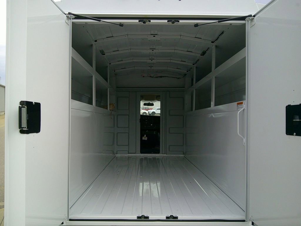 New 2025 GMC Savana 3500 w/ Power Convenience Package image 9