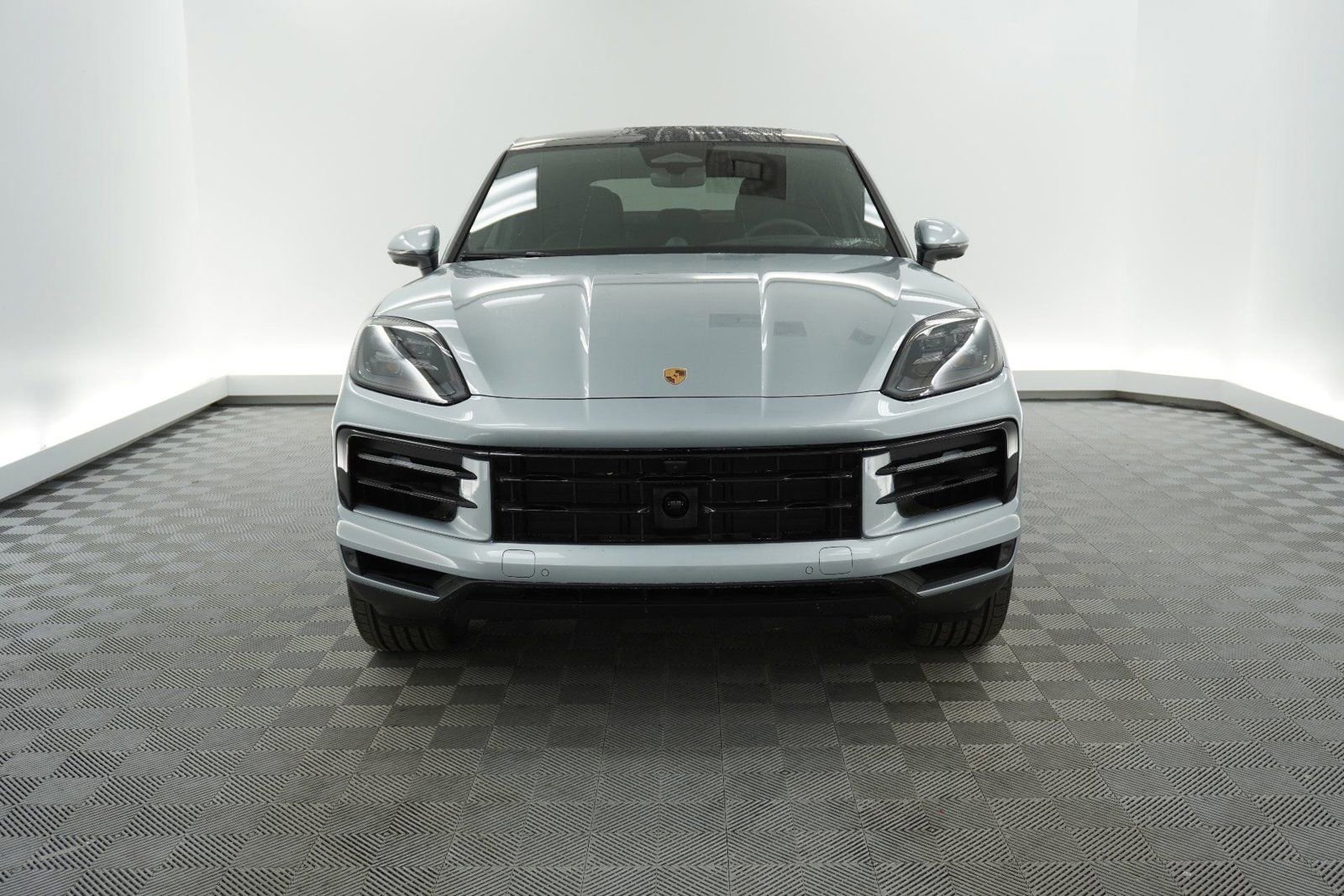 New 2026 Porsche Cayenne Coupe AWD/4WD image 8