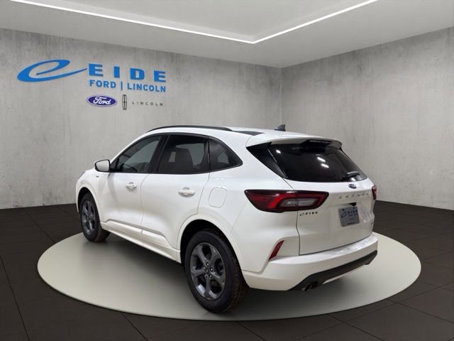 Used 2024 Ford Escape ST-Line Select image 8