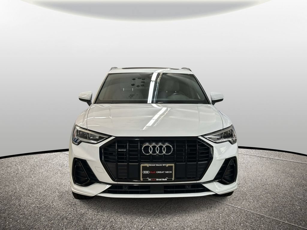 Used 2023 Audi Q3 2.0T Premium Plus w/ Premium Plus Package AWD/4WD image 23