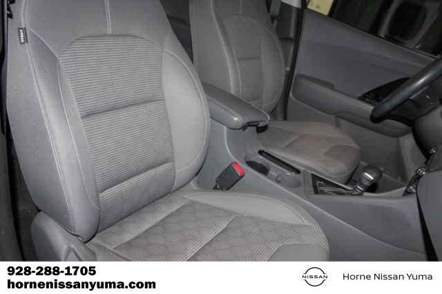 Used 2020 Kia Niro LXS image 6