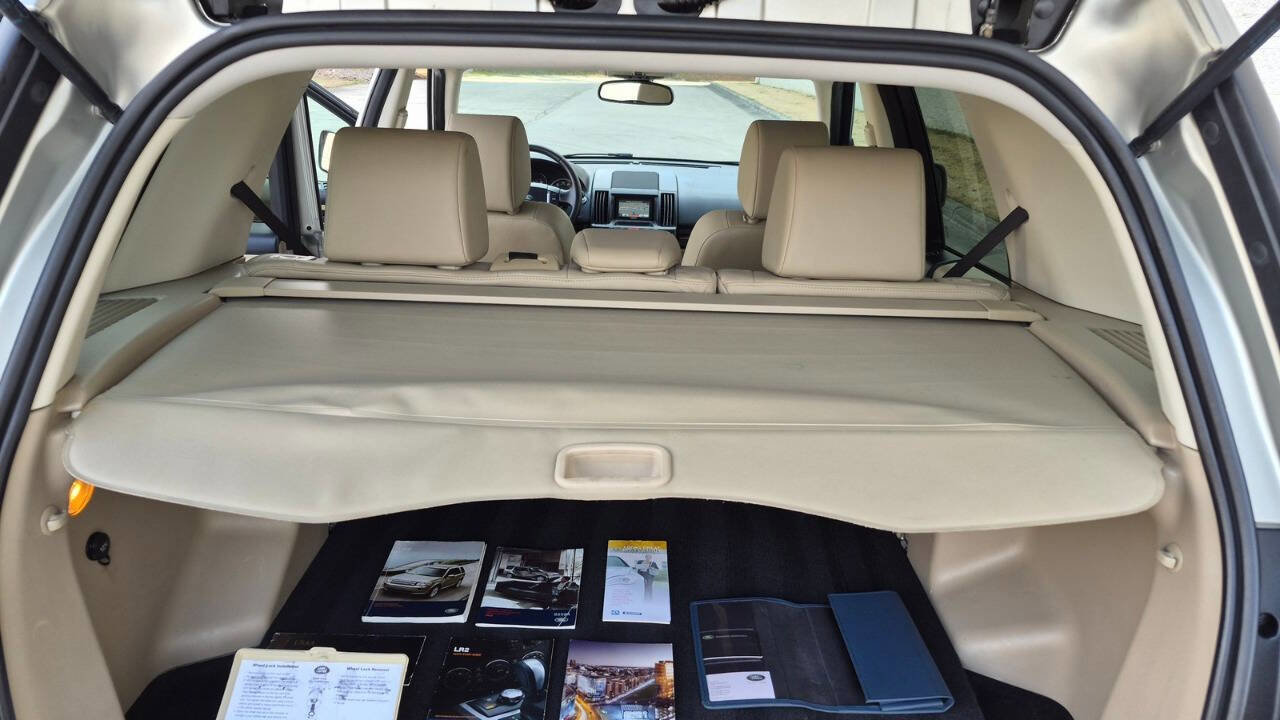 Used 2012 Land Rover LR2 HSE image 61