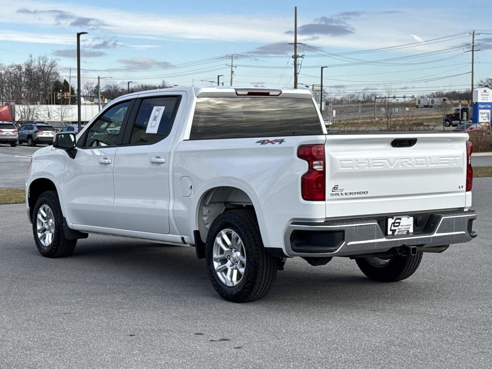 Used 2024 Chevrolet Silverado 1500 LT image 27
