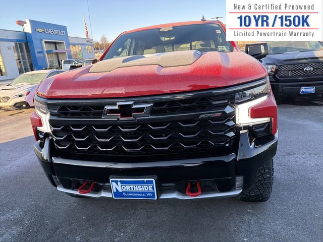 Used 2024 Chevrolet Silverado 1500 ZR2 w/ Technology Package image 2