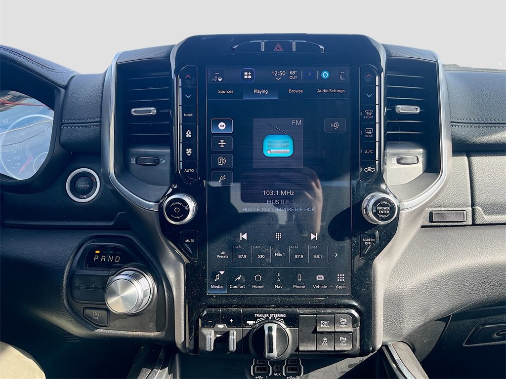 Used 2023 RAM 1500 Laramie image 15