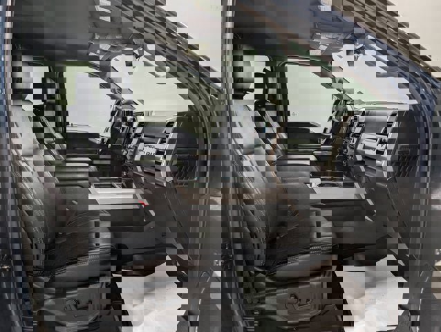 Used 2020 Ford F250 Lariat w/ Lariat Ultimate Package image 20