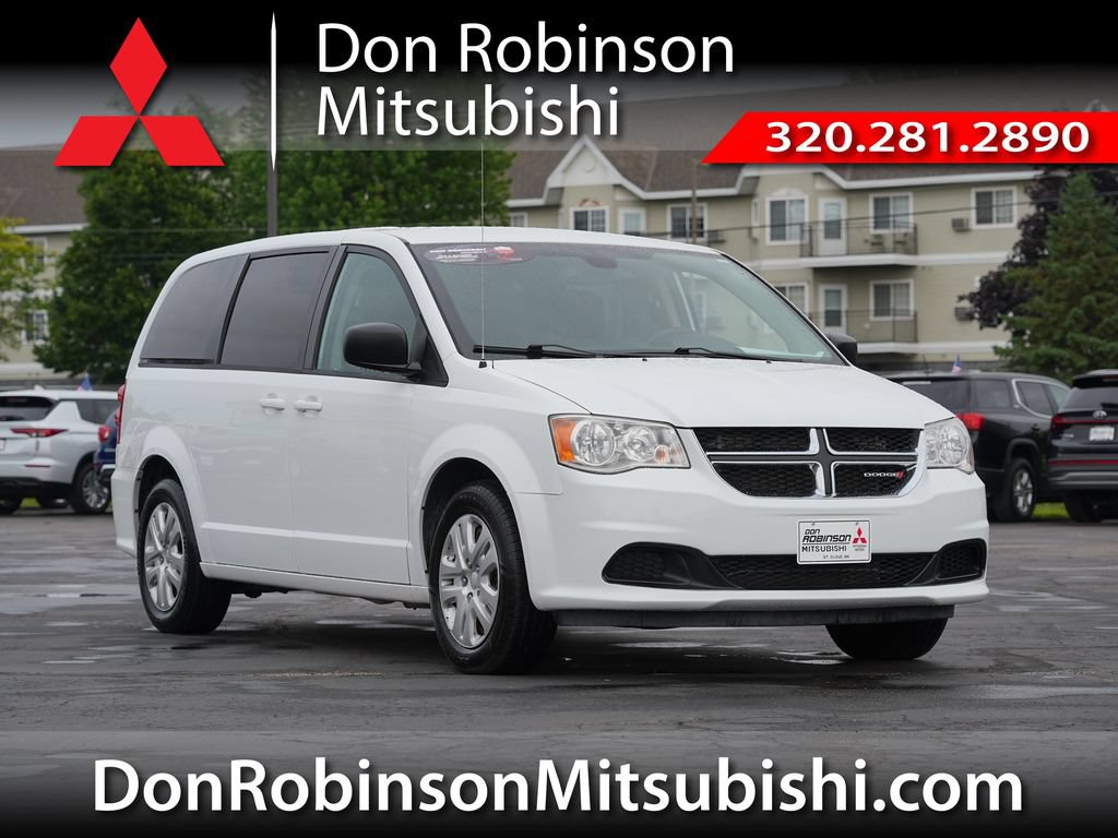 Used 2018 Dodge Grand Caravan SE w/ UConnect Hands-Free Group FWD image 1