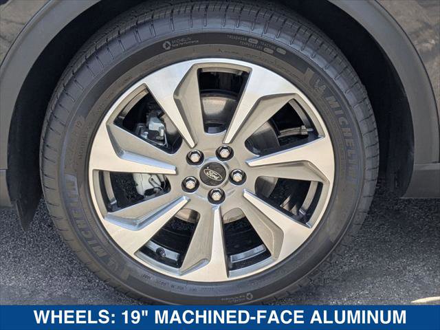 Certified 2023 Ford Escape Platinum AWD/4WD image 9