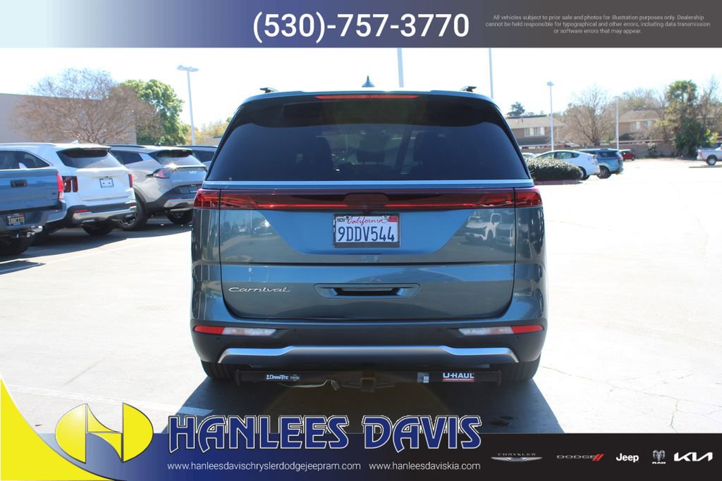 Used 2022 Kia Carnival SX image 8