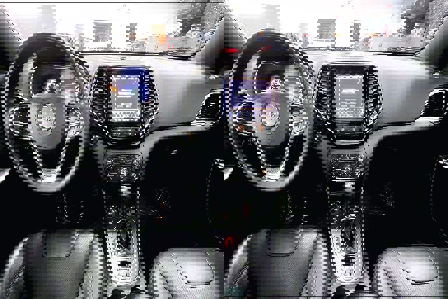 Used 2021 Jeep Cherokee High Altitude image 16