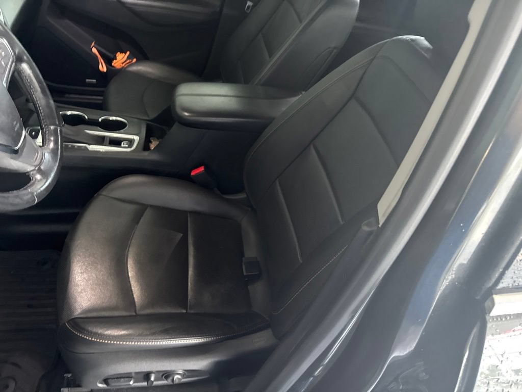 Used 2020 Chevrolet Equinox Premier FWD image 22