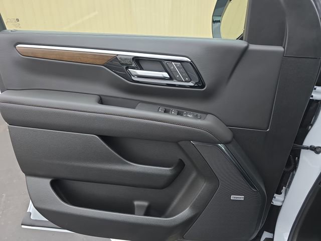 New 2026 Chevrolet Tahoe High Country AWD/4WD image 29