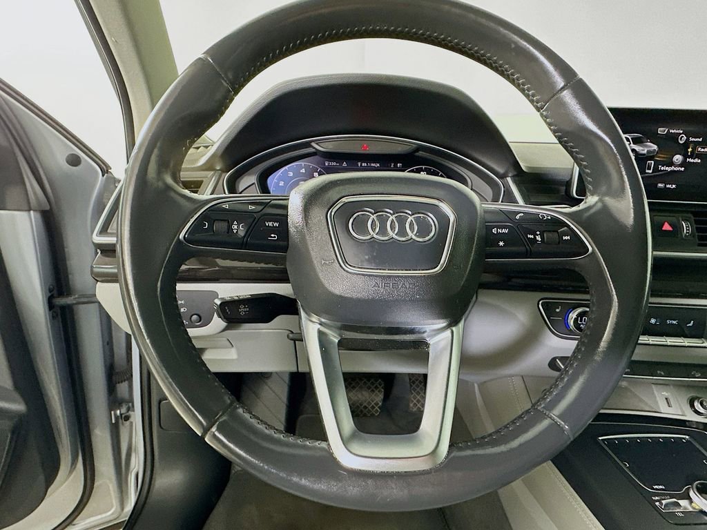 Used 2019 Audi Q5 2.0T Premium Plus w/ Premium Plus Package image 18