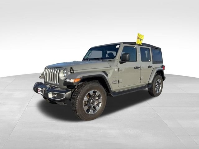 Used 2023 Jeep Wrangler Unlimited Sahara w/ Cold Weather Group AWD/4WD image 6