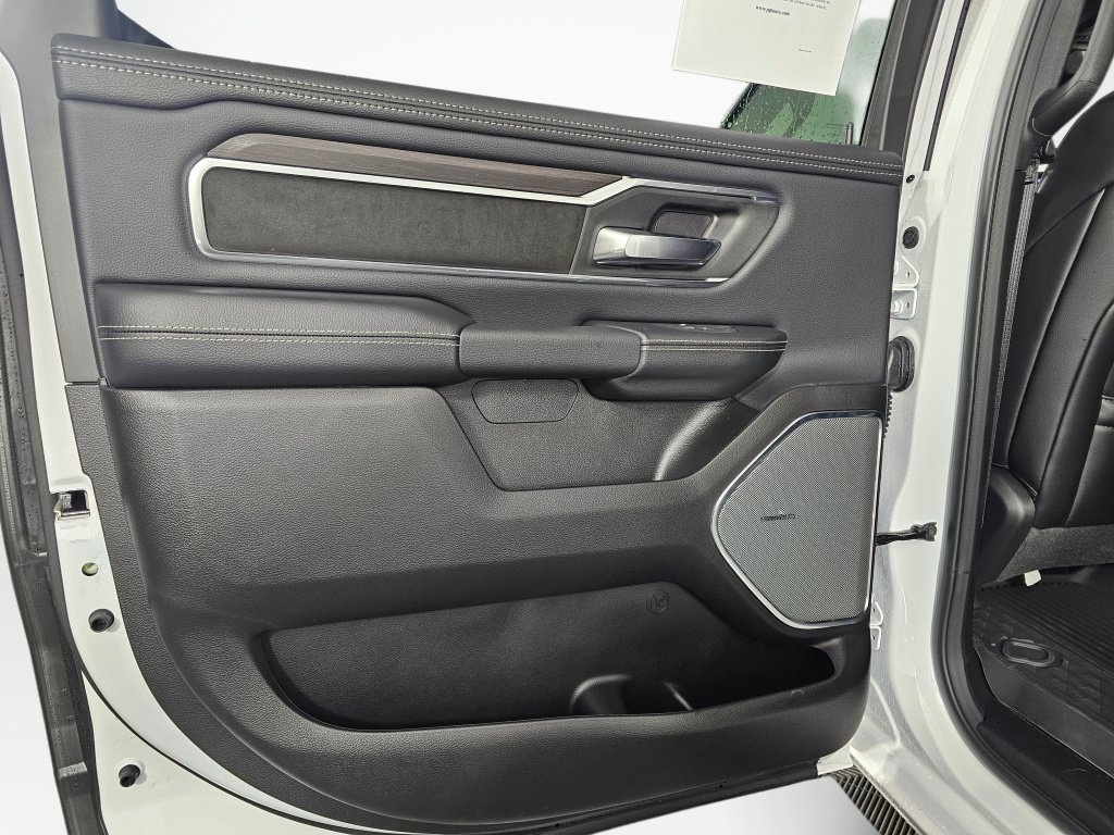 New 2026 RAM 1500 Laramie AWD/4WD image 35