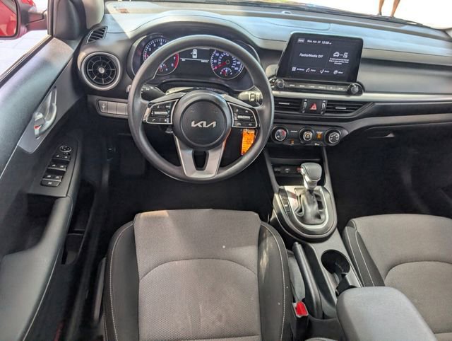 Used 2024 Kia Forte LXS FWD image 8