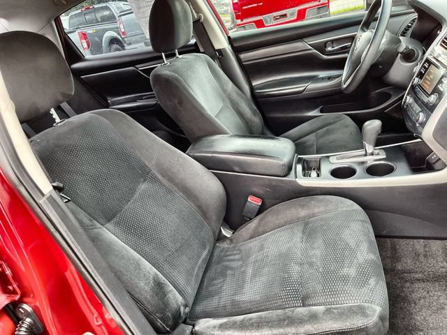 Used 2015 Nissan Altima 2.5 S w/ Power Driver Seat Package FWD image 24