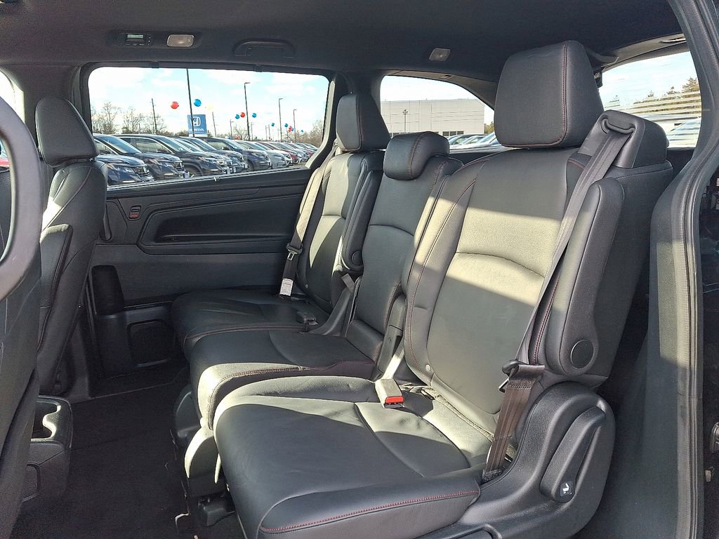 Used 2023 Honda Odyssey Sport image 10