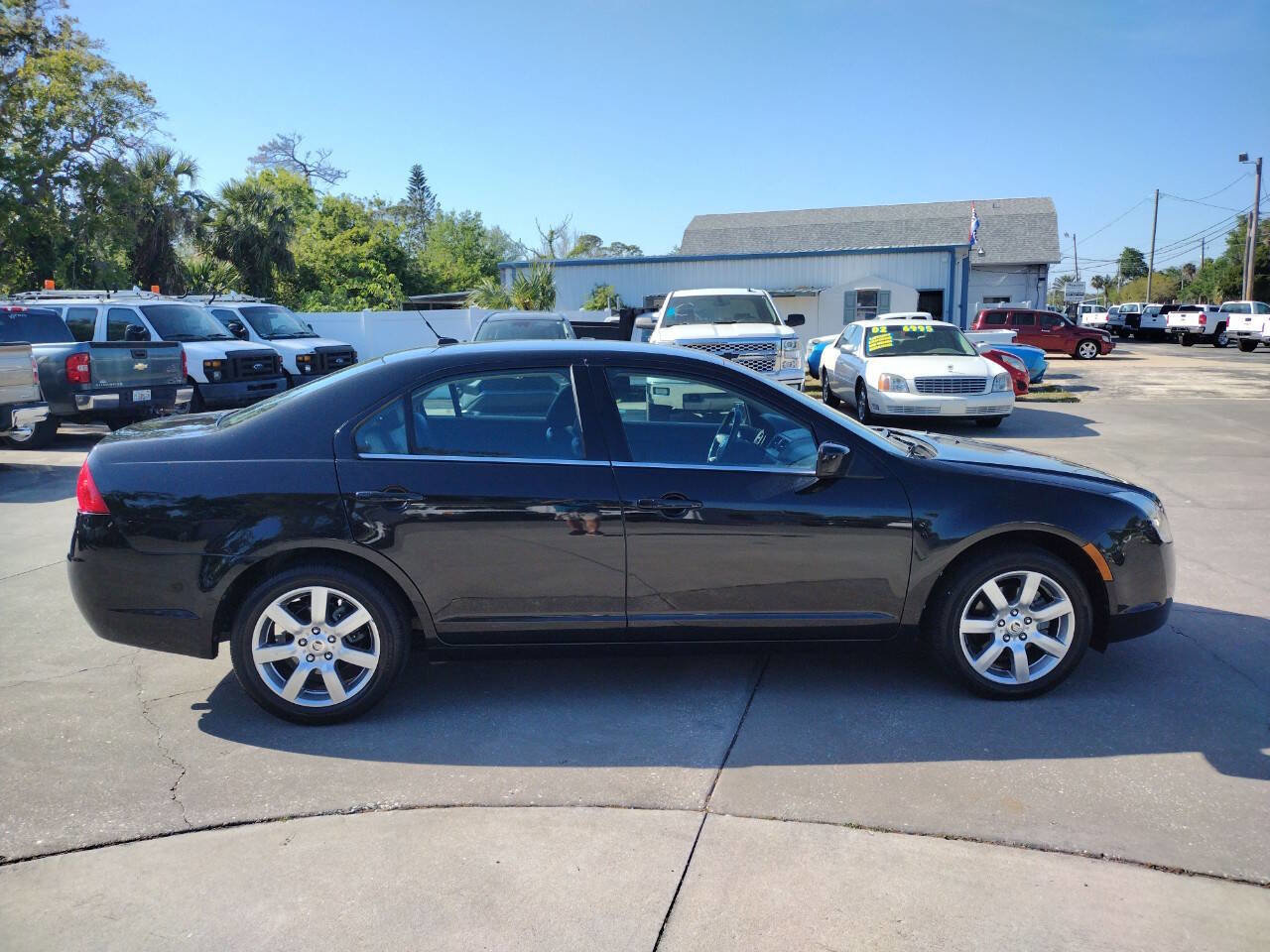 Used 2011 Mercury Milan Premier image 9