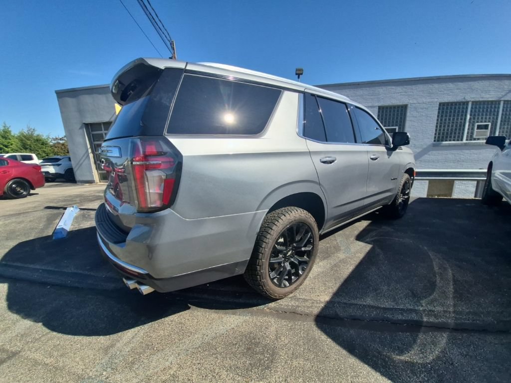 Used 2023 Chevrolet Tahoe High Country AWD/4WD image 7