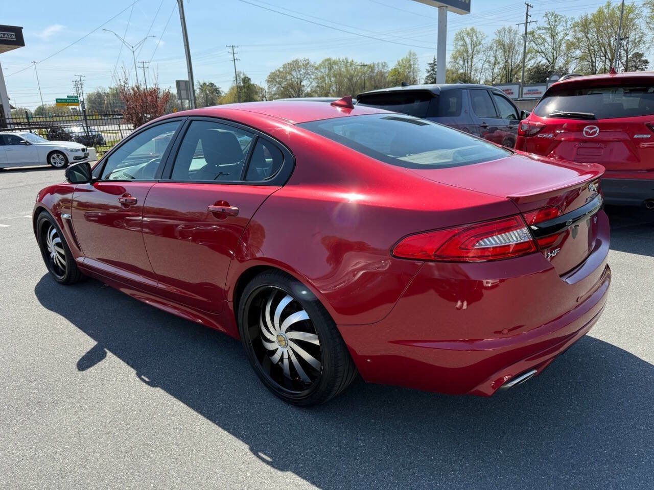 Used 2015 Jaguar XF Sport image 6