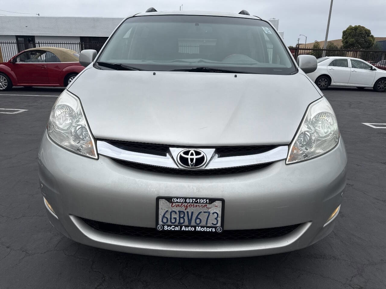 Used 2009 Toyota Sienna XLE Limited FWD image 8